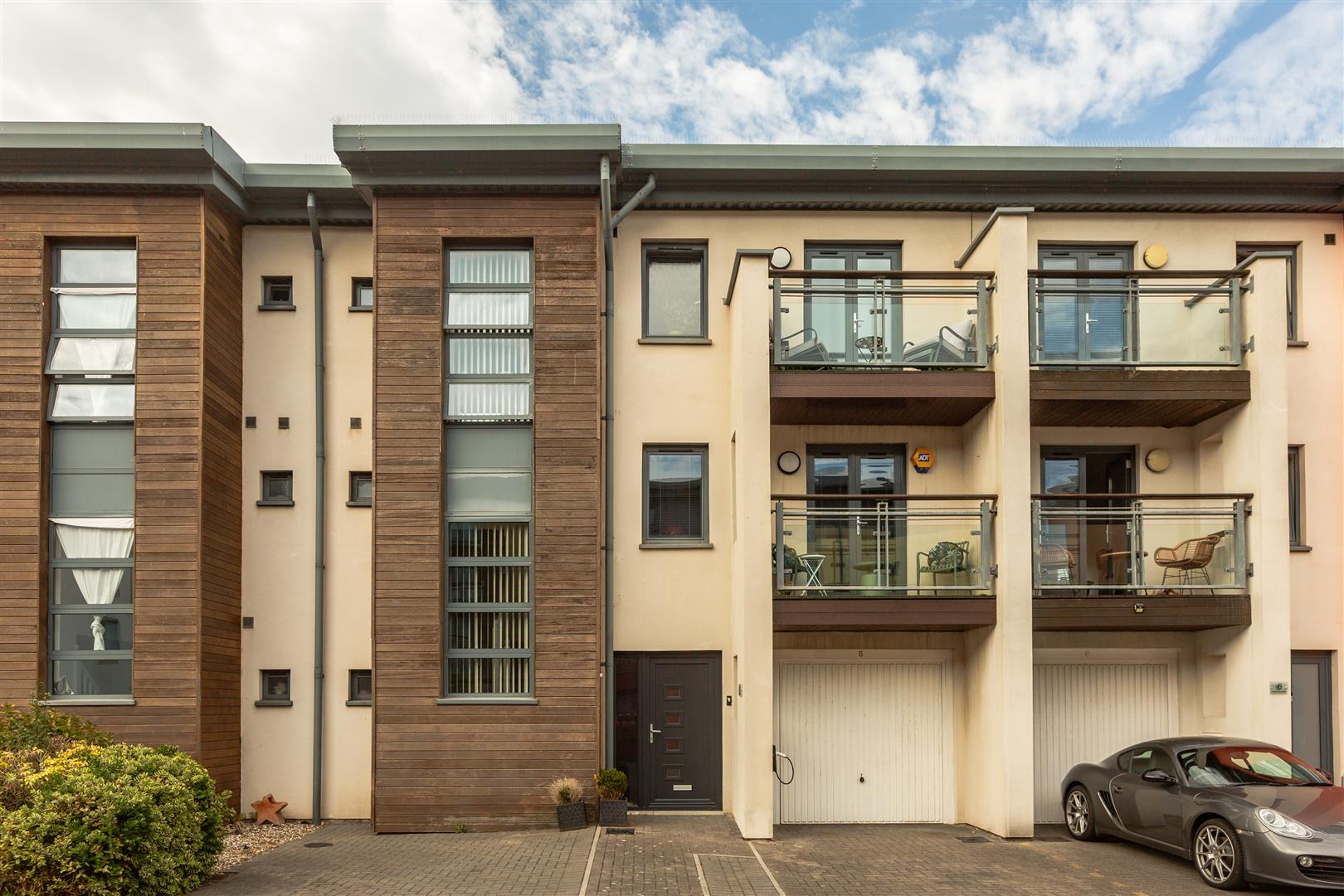 Fishermans Way, Maritime Quarter, Swansea, SA1 1SU